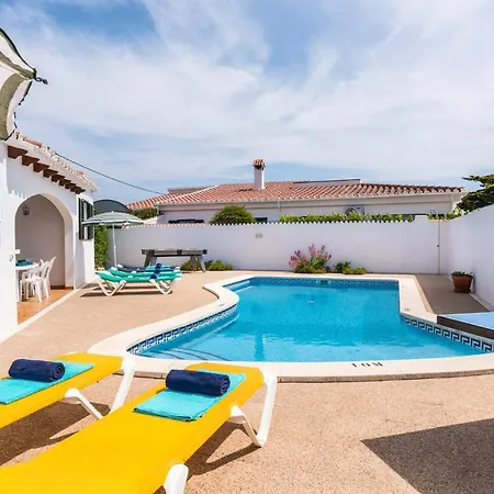 Villa Limon By *